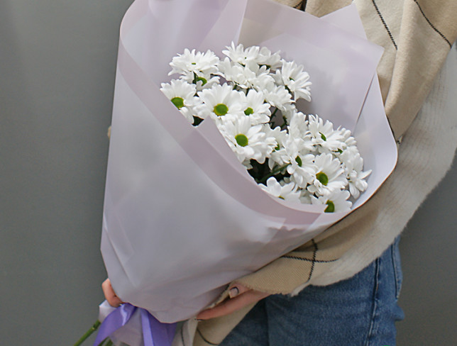 Букет из 5 веток белых хризантем Фото